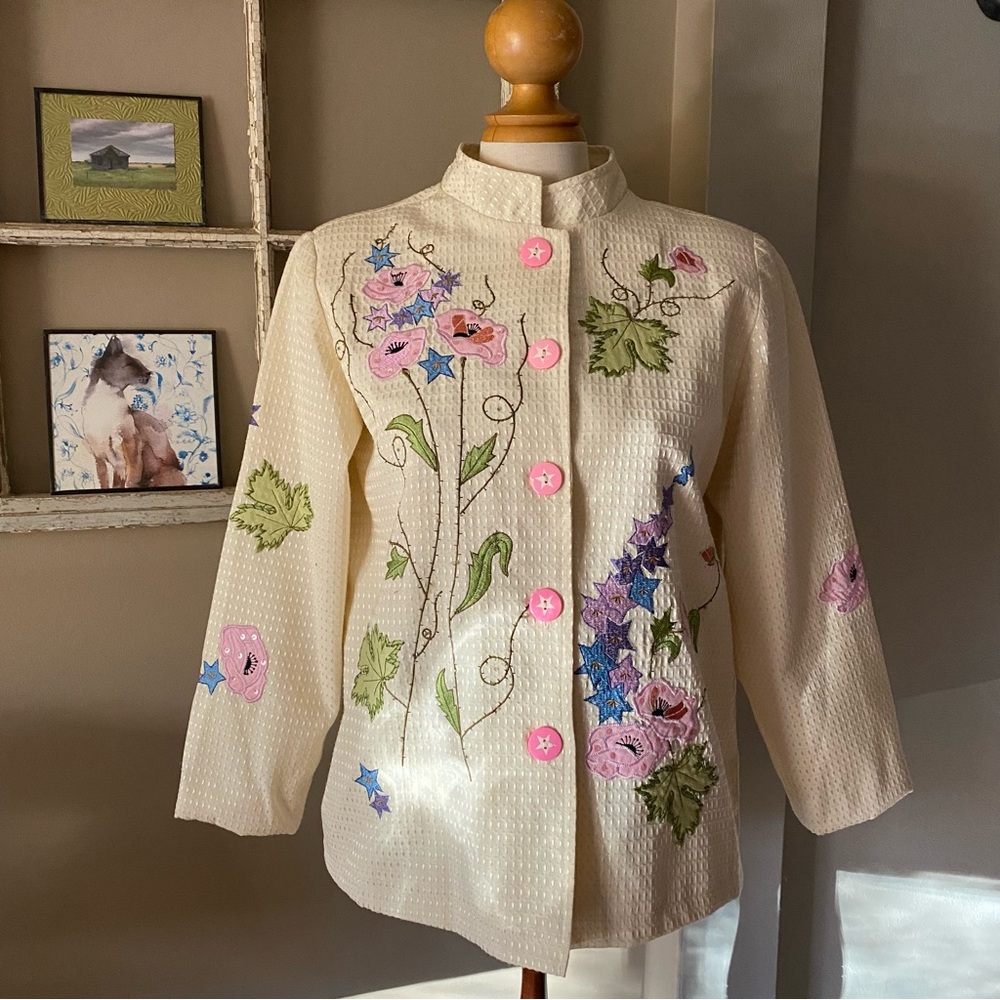 Vintage floral embroidered cream Jacket. Artisan made!